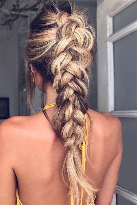 foto de trenza de mujeres|peinados aesthetic con trenzas.